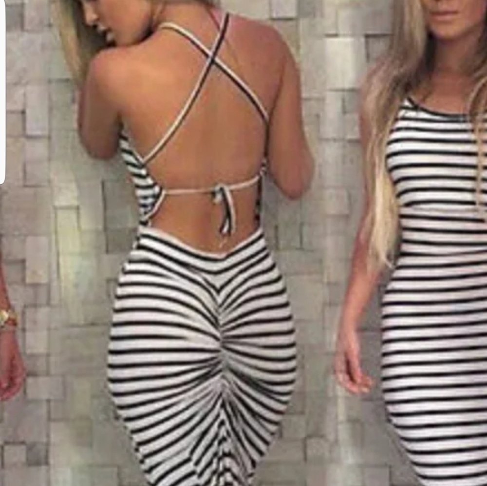 Everything  must  go dress Fit m/lrg - Picture 2 of 3